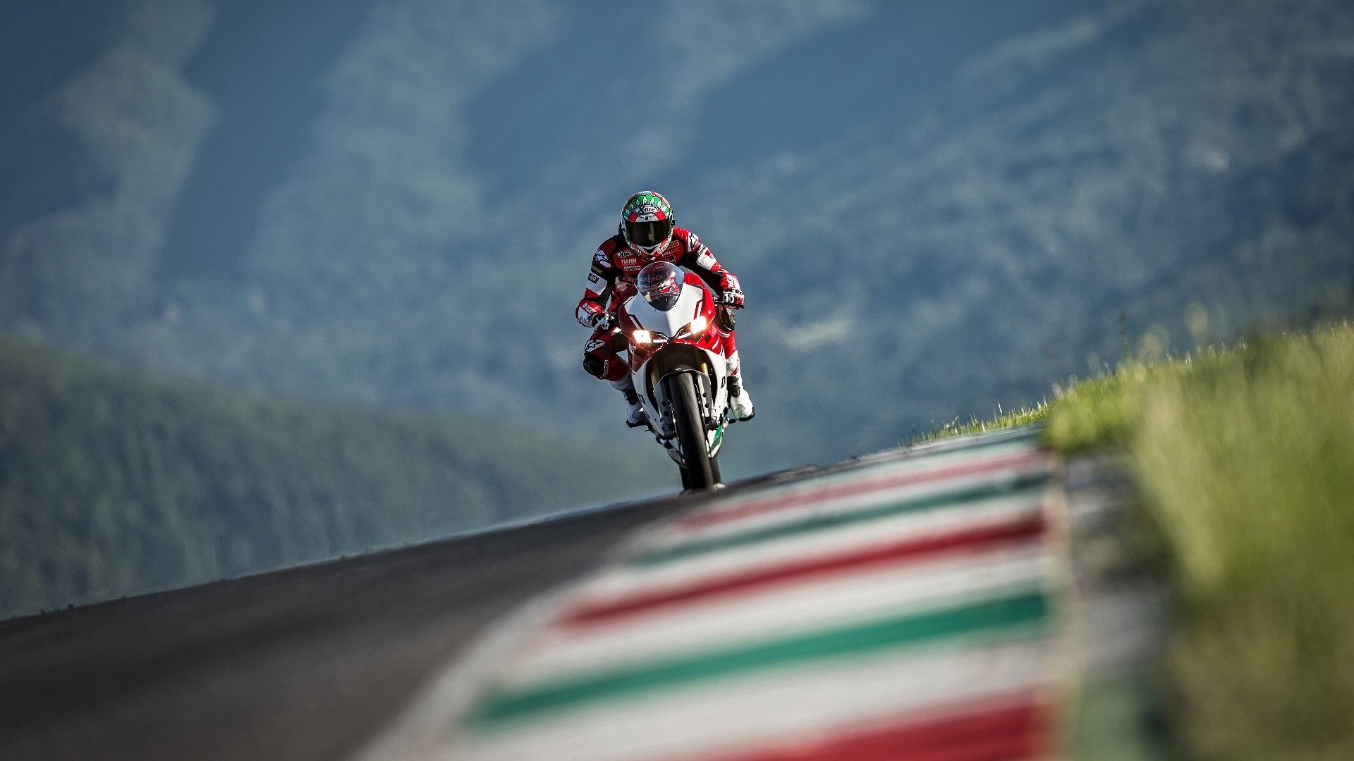 世界自行车山地赛赛段文化讲解系统上线，山地车赛首次举办世界杯